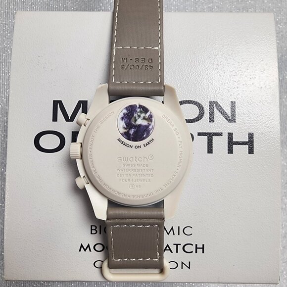 Swatch X Omega Bioceramic Moonswatch Mission On Earth - DESERT - Picture 2 of 6